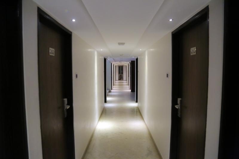 Golden Plaza Otel Amhedabad Dış mekan fotoğraf